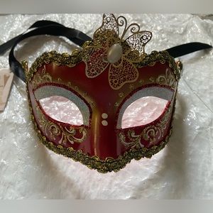Pier 1 Masks NWT